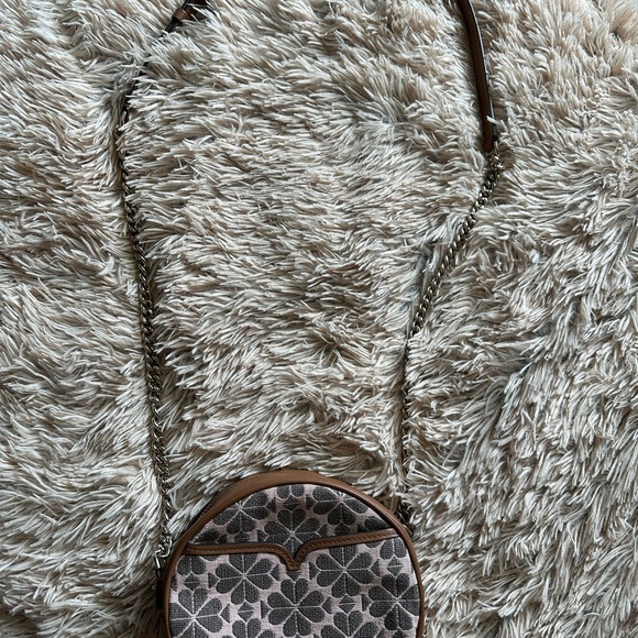 Kate Spade Spade Flower Round Crossbody Bag in Pink and Brown - Picture 8 of 8